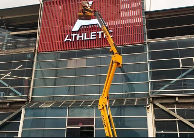 Sign installation services Ottawa professional mounting