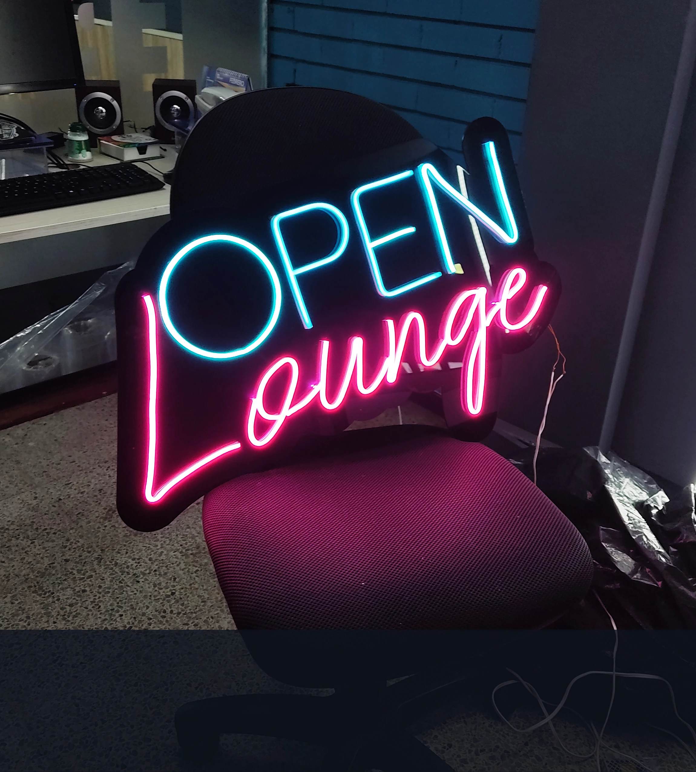 Event neon signs Ottawa - custom LED neon for weddings corporate events and parties