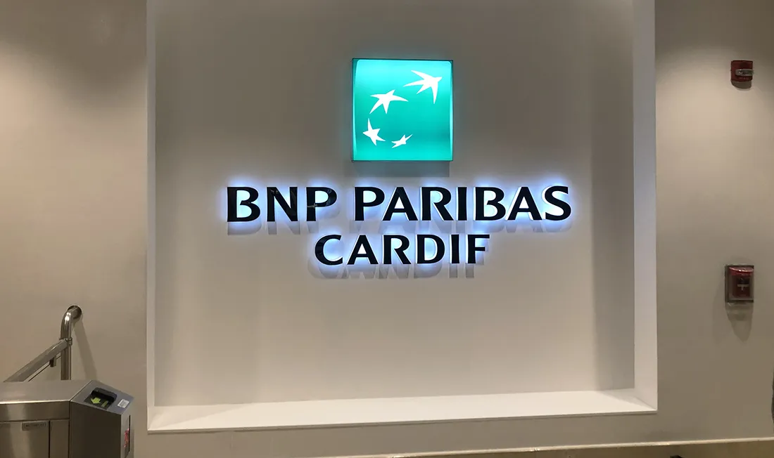 Lobby sign Ottawa office reception — DSign LED professional signage